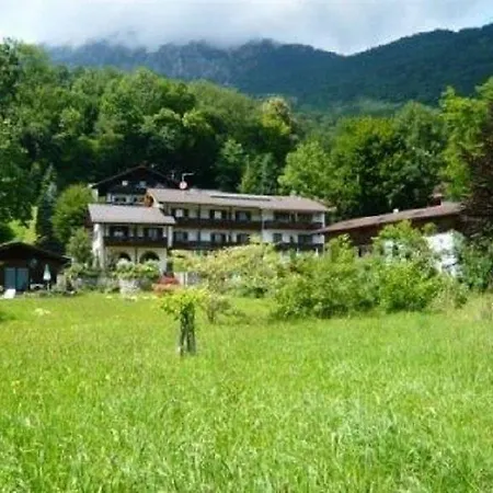 Quellenhof *